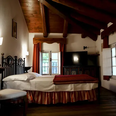 Hotel La Vie En Rose 3*